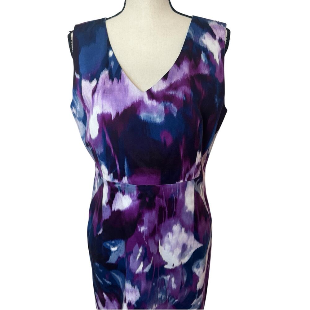 Tahari Chambray Dress Women's Plus Size 14 Sleeveless Sheath V-Neck‎ Purple/Blue - Picture 3 of 4